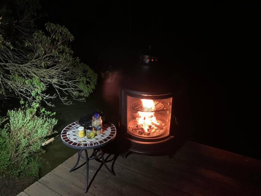 Cabin Fever On Cartecay River Ellijay Extérieur photo